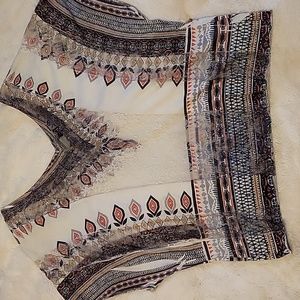 Simons Twik white shirt with pattern and lace M